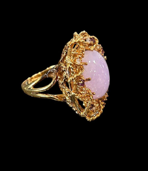 18kg Gold Lavender Jade  Ring with Pink Sapphires and Diamonds Size 7.25 No. 16 - Bratton House Antiques