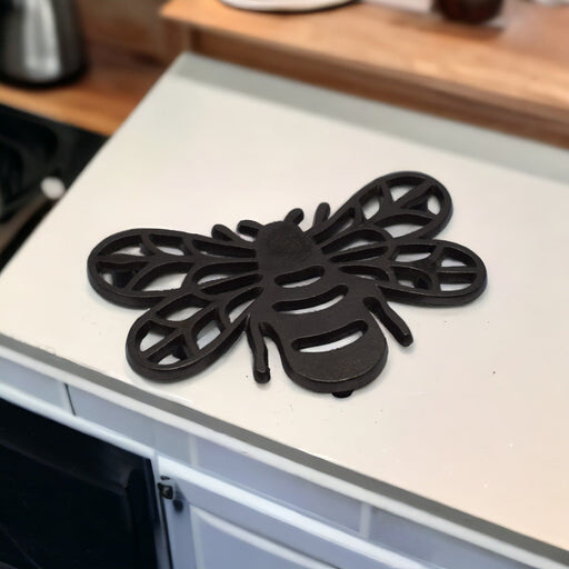 Bee Trivet - Bratton's Uniques & Antiques