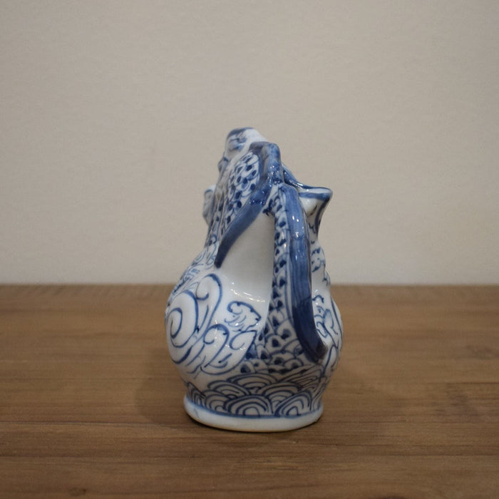 Ming Style Dragon Tea Pot - Bratton's Uniques & Antiques